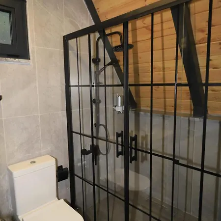 Köyevi Teras Bungolov *