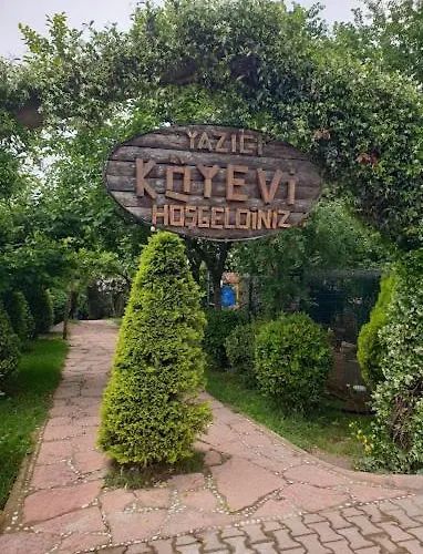 Apartment Koeyevi Teras Bungolov *