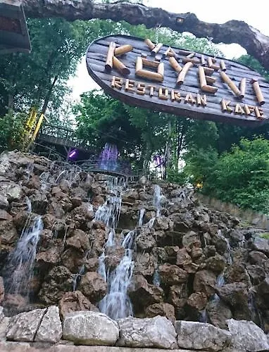 Apartment Koeyevi Teras Bungolov *